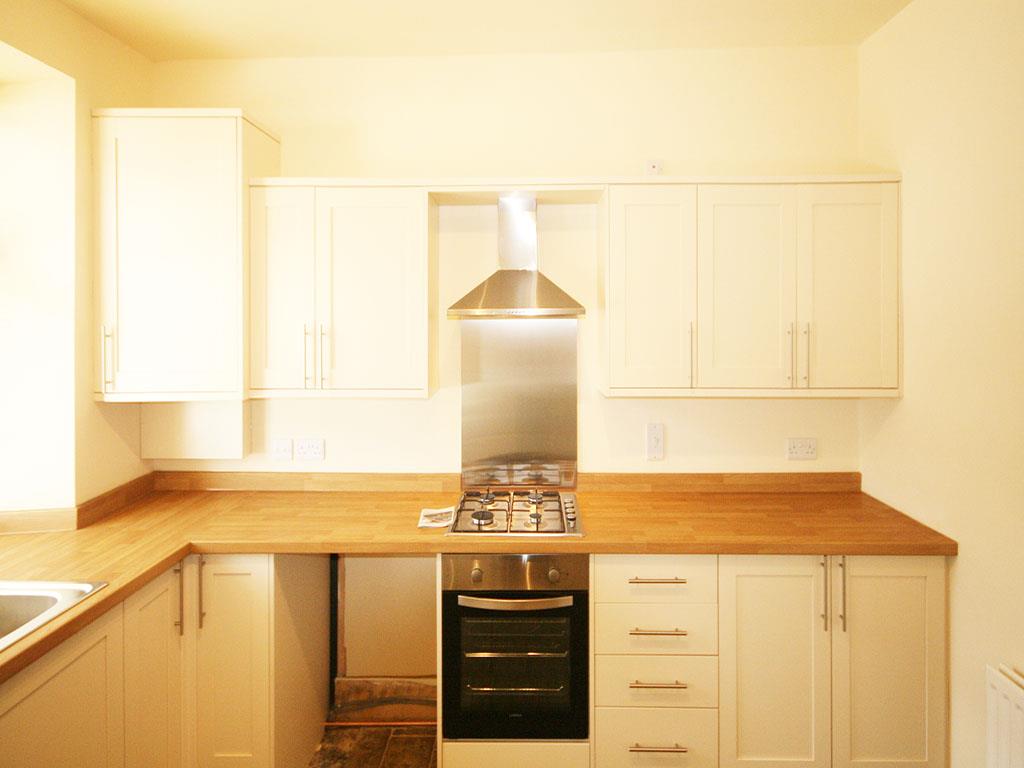2 bedroom terraced house To Let in Barnoldswick - IMG_1204.jpg